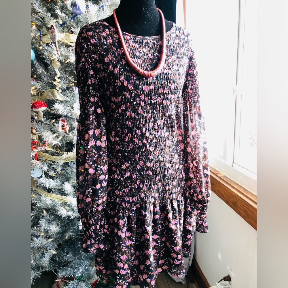 NWOT -Anthropologie Leyden Black and Pink Floral Long Sleeve sheer sleeve dress